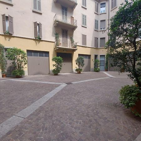 R&R Urban Chic Apartment Бергамо Екстериор снимка