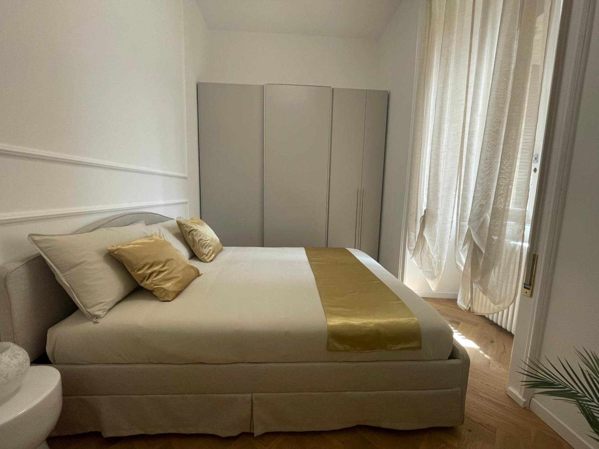 R&R Urban Chic Apartment Бергамо Екстериор снимка