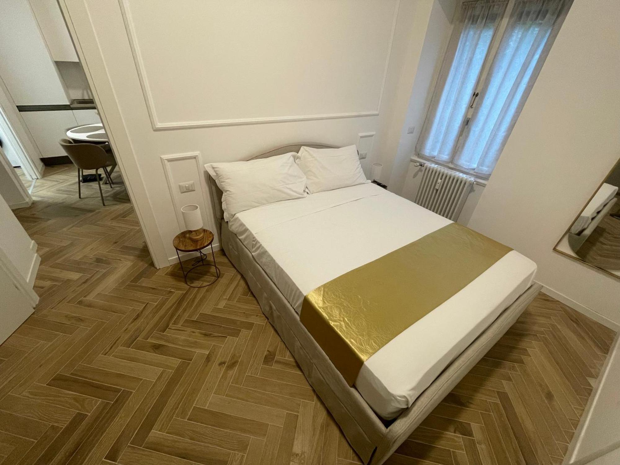 R&R Urban Chic Apartment Бергамо Екстериор снимка
